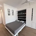 Quiet Front 3* Салоу